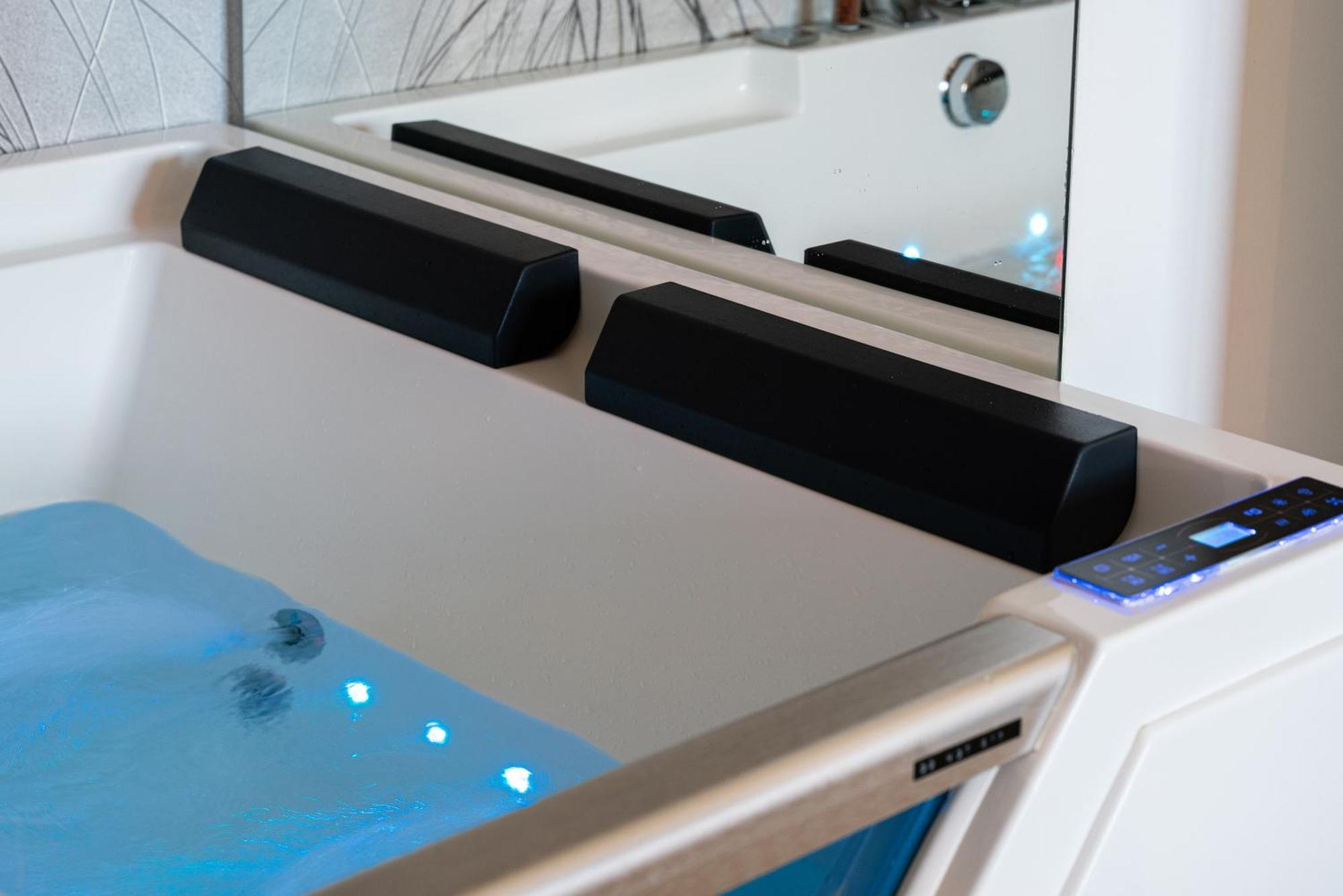 Apartament Z Jacuzzi & Sauna Chillout Kołobrzeg Eksteriør bilde